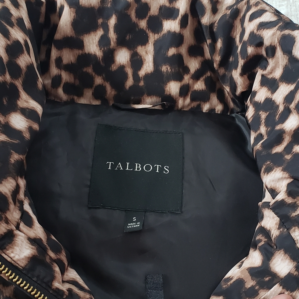Talbots Leopard Print Down Filled Puffer Vest Pac… - image 5